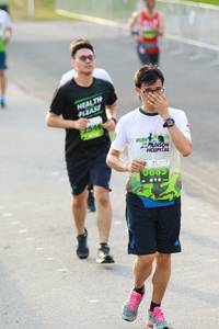 BIB: 0685
                            <button type="button" onclick="openModal(3533303)" class="btn btn-primary btn-sm float-right btn-popup" data-toggle="modal" data-target=".modal-high-quality">
                        <i class="fas fa-shopping-cart"></i> Add to Cart
                    </button>
                                            <button type="button" onclick="isThisMe(3533303, true)" class="btn btn-success btn-sm float-right btn-popup btn-isme hidden" data-toggle="tooltip" data-placement="bottom" title="นี่คือรูปของคุณใช่ไหม คลิกที่นี่เพื่อเอาเข้าอัลบั้ม">
                        <i class="fas fa-plus"></i> Add to album
                    </button>
                    <button type="button" onclick="isThisMe(3533303, false)" class="btn btn-warning btn-sm float-right btn-popup btn-isnotme hidden">
                        <i class="fas fa-ban"></i> Remove from album
                    </button>